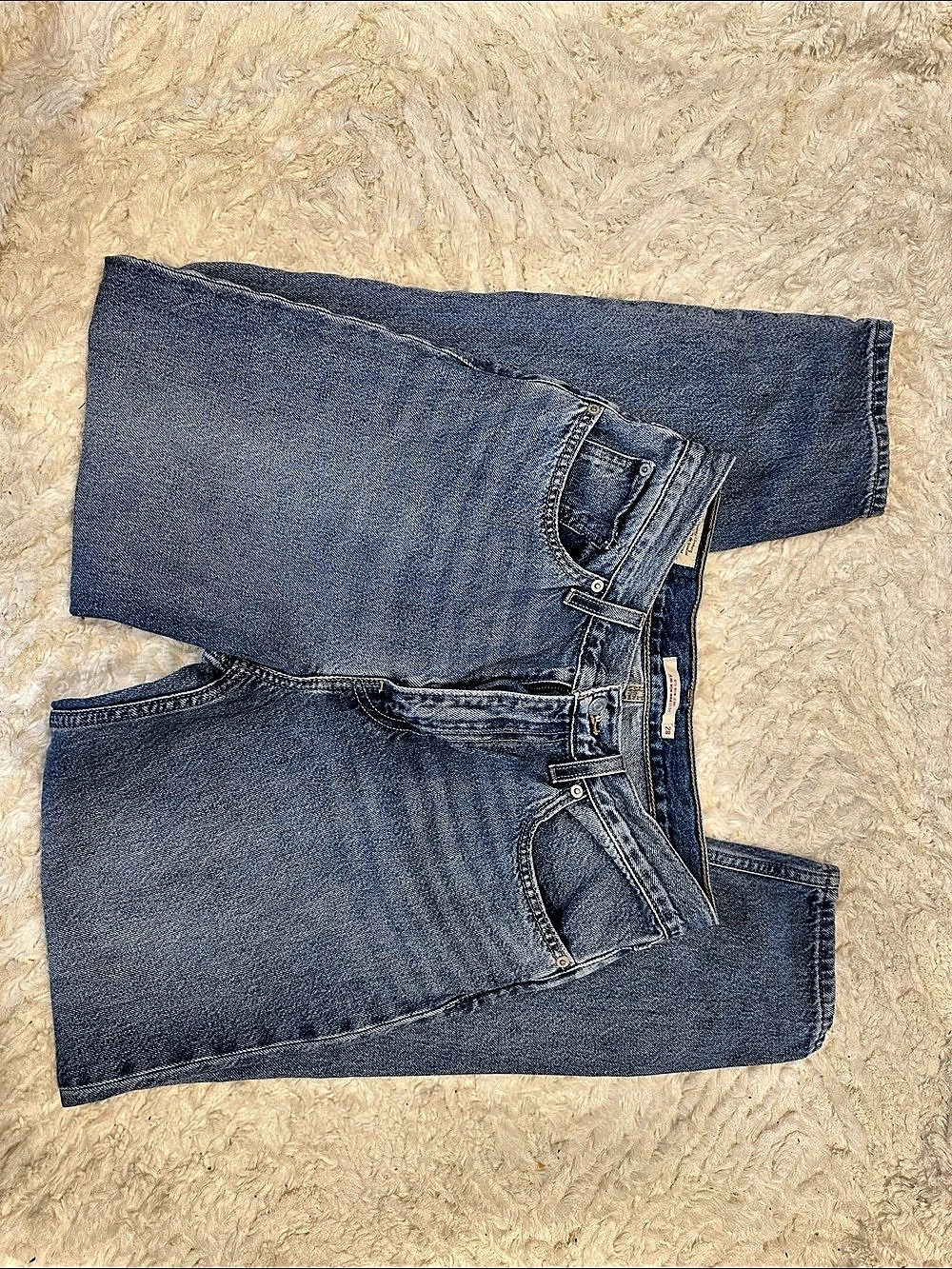 Levi's 80s Mom Jeans in Blue Waist 28 Like New
